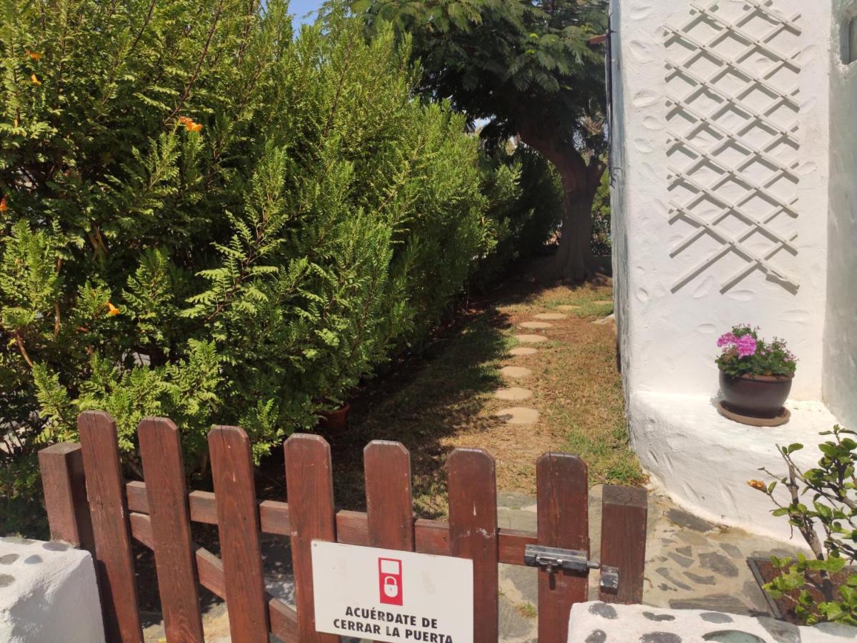 2 Bedroom Bungalow Next Yumbo Center. Free Parking プラヤ・デル・イングレス エクステリア 写真