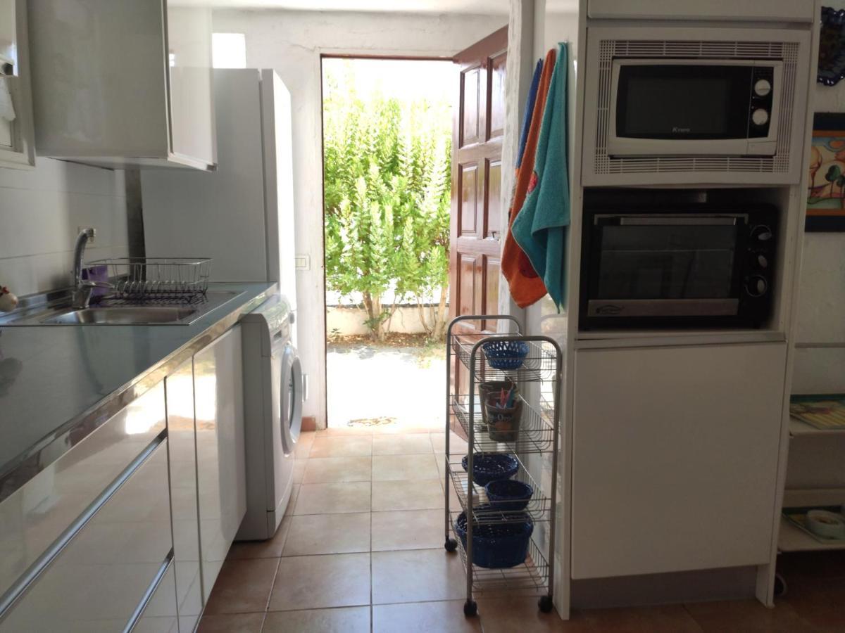 2 Bedroom Bungalow Next Yumbo Center. Free Parking プラヤ・デル・イングレス エクステリア 写真